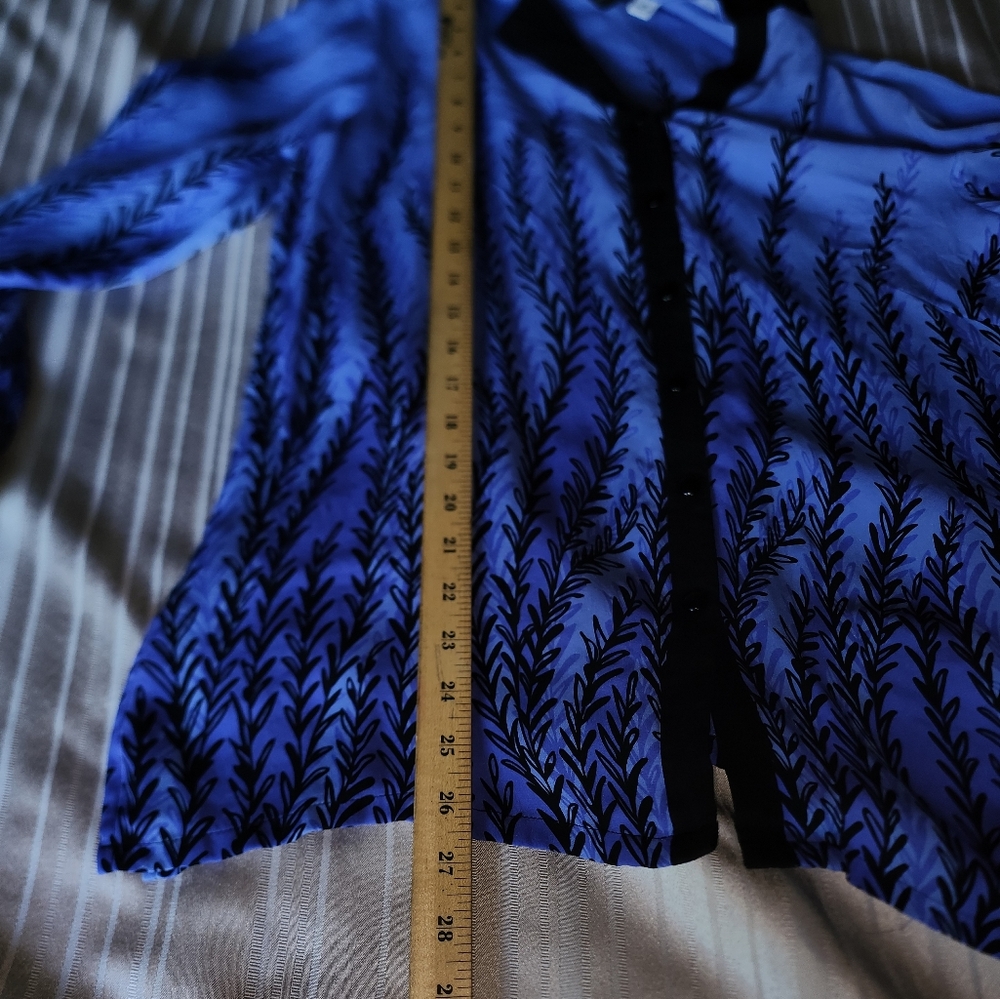 Bob Mackie Wearable Art 100% Silk Long Sleeve Blouse - Picture 6 of 8